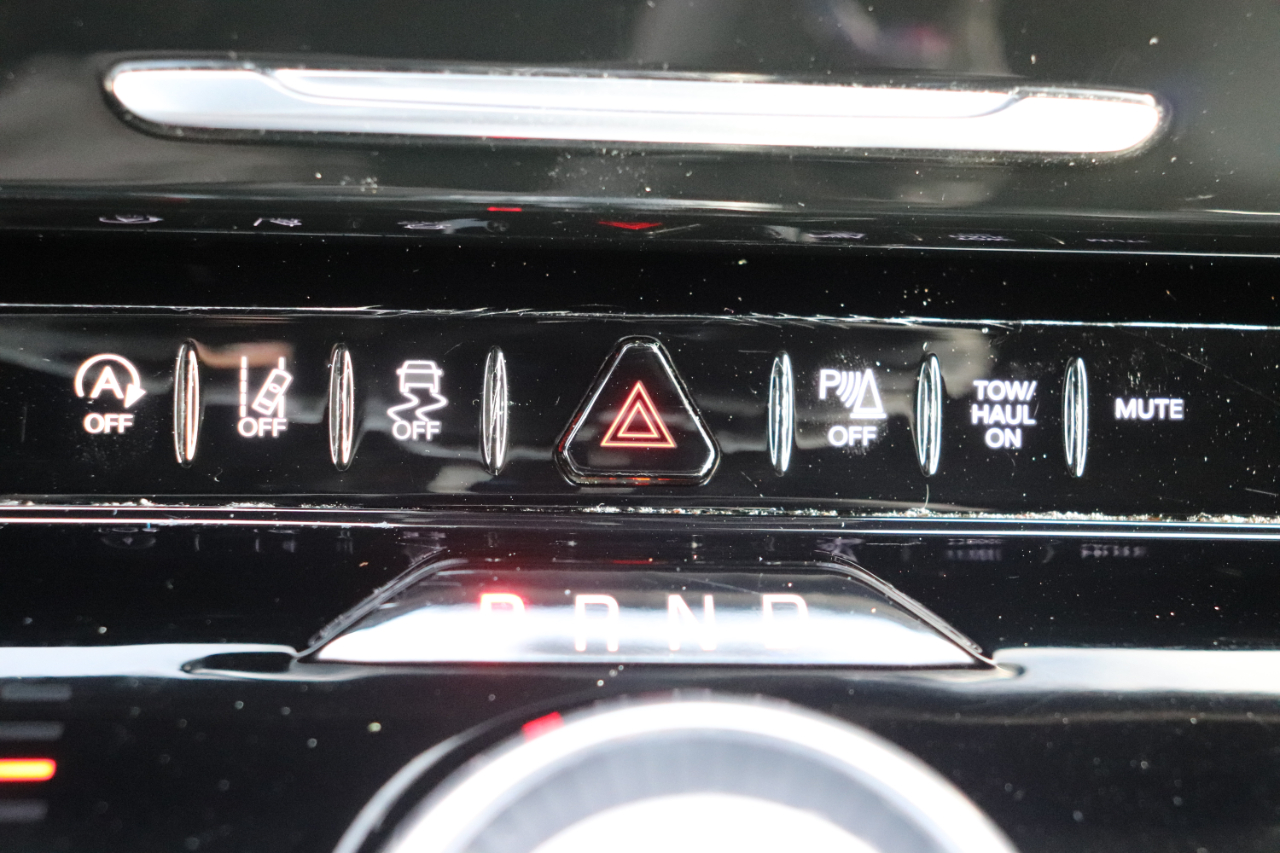 Jeep Wagoneer L Series II 4x4 2024