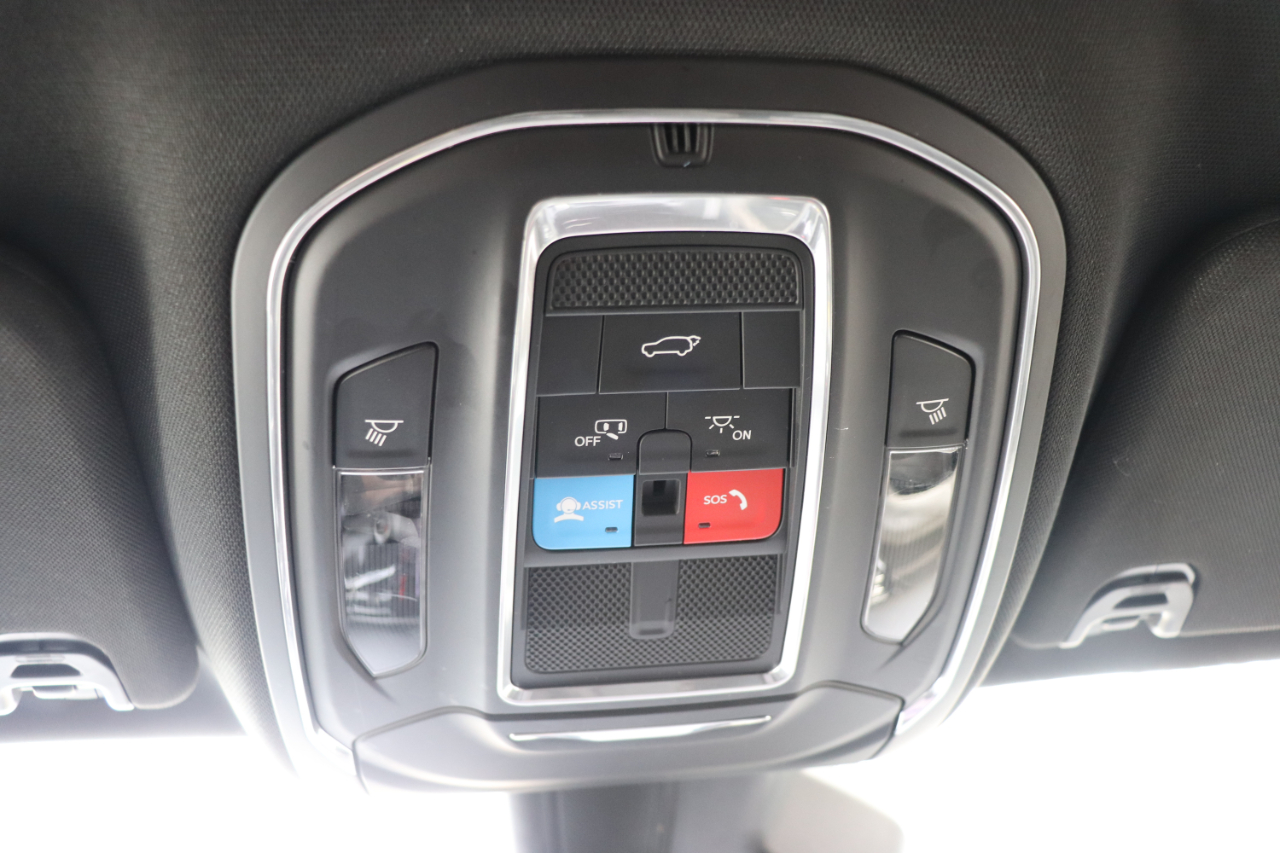 Jeep Wagoneer L Series II 4x4 2024