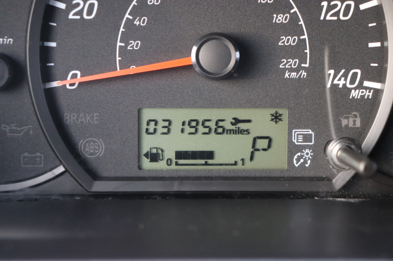 Mitsubishi Mirage ES CVT 2024