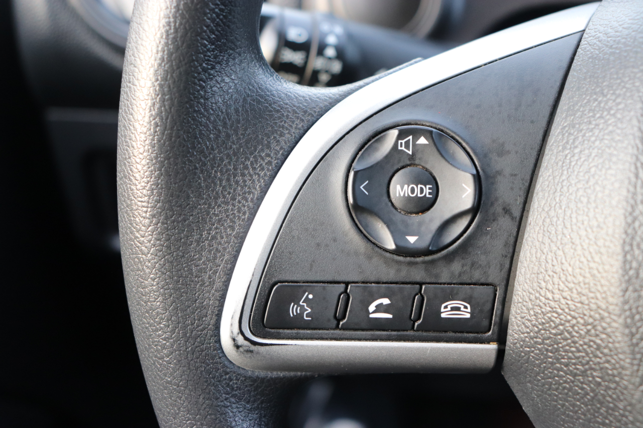 Mitsubishi Mirage ES CVT 2024