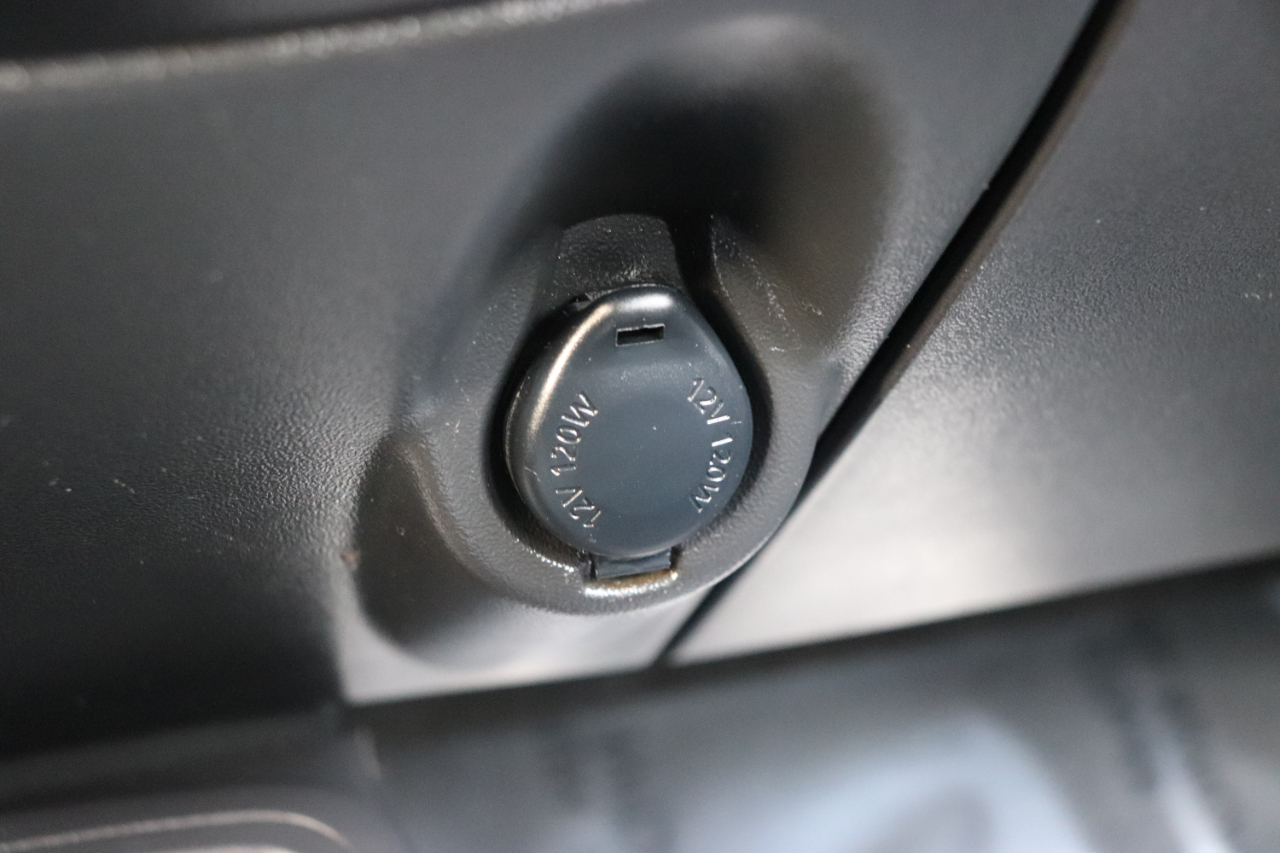 Mitsubishi Mirage ES CVT 2024