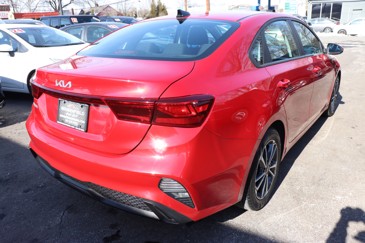 Kia Forte LXS IVT 2023