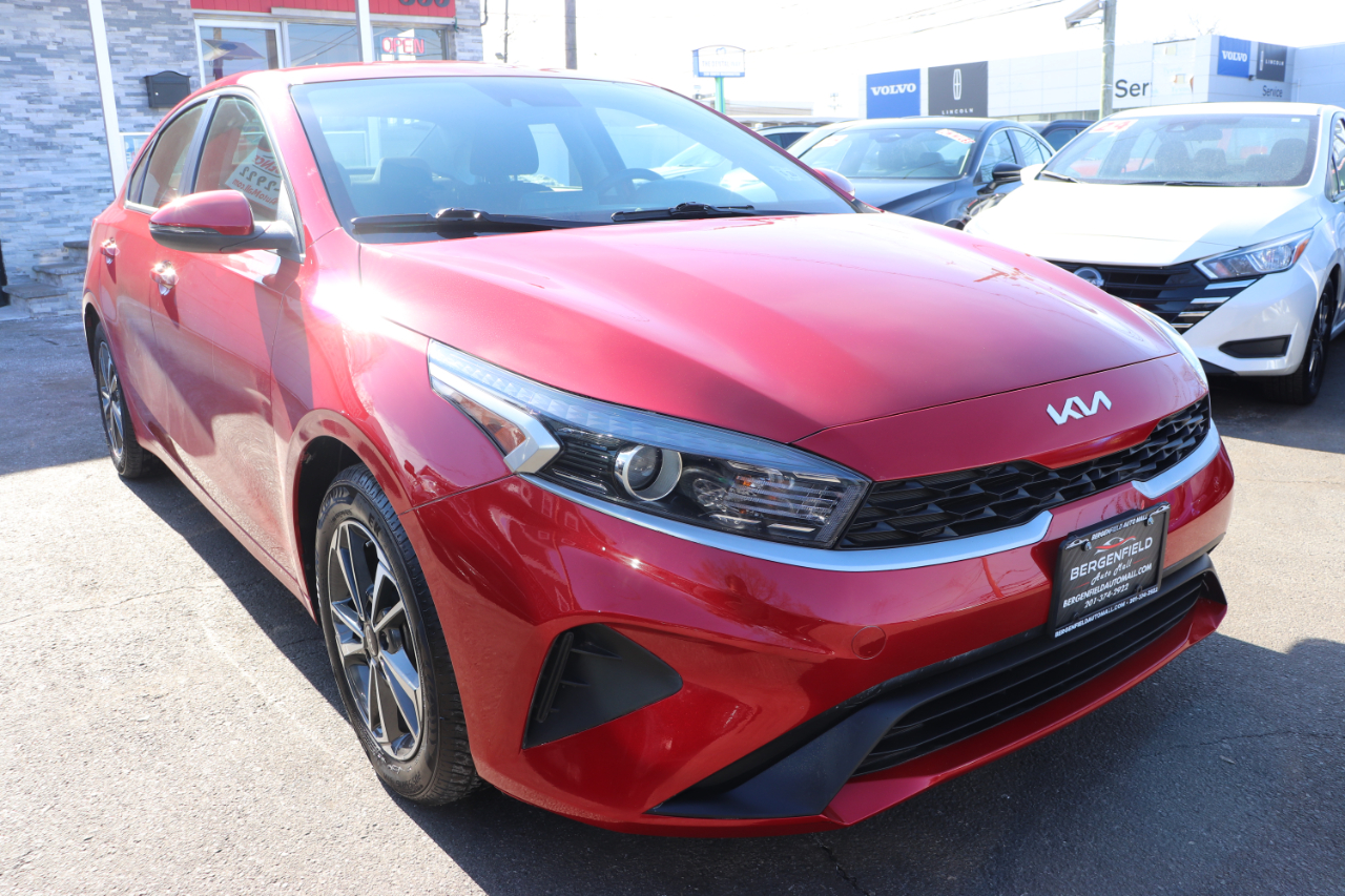 Kia Forte LXS IVT 2023