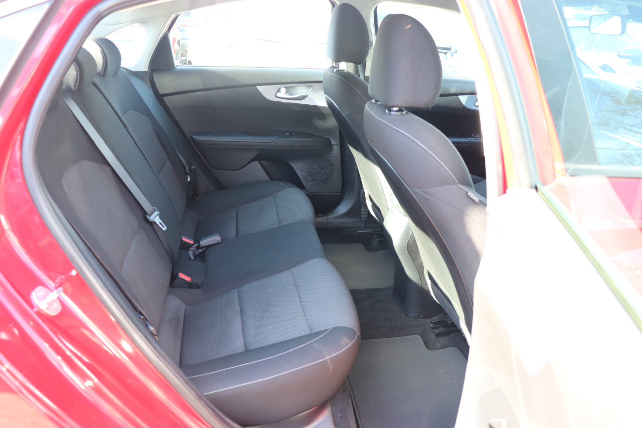 Kia Forte LXS IVT 2023