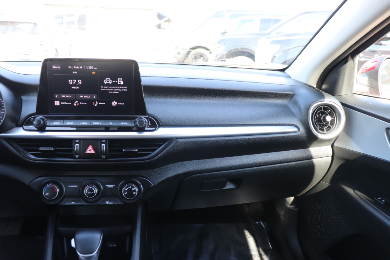 Kia Forte LXS IVT 2023