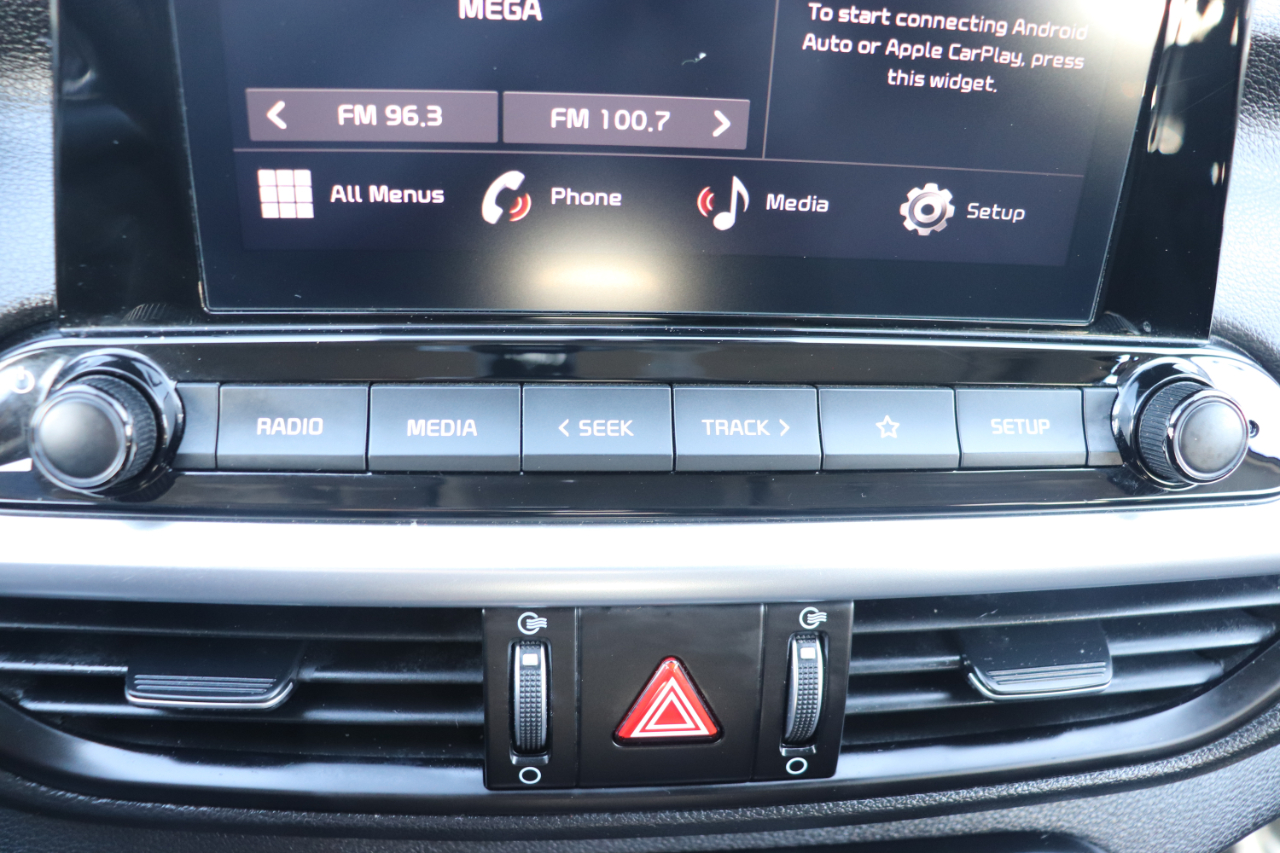 Kia Forte LXS IVT 2023