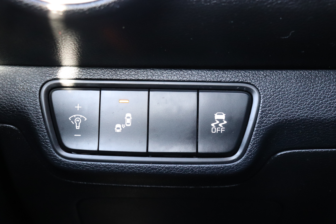 Kia Forte LXS IVT 2023