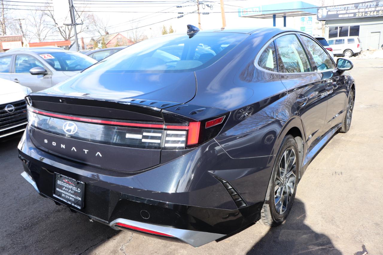 Hyundai Sonata SEL 2.5L FWD 2024