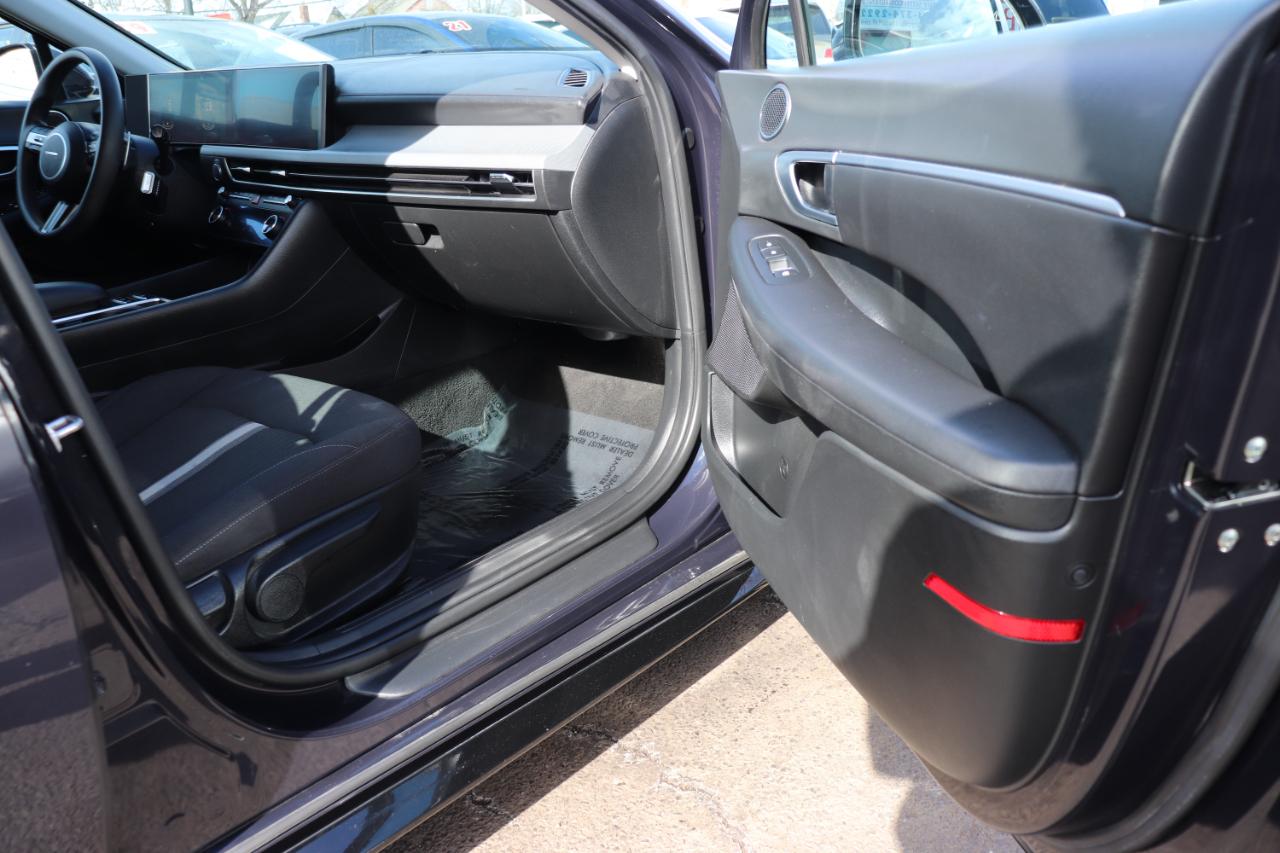 Hyundai Sonata SEL 2.5L FWD 2024