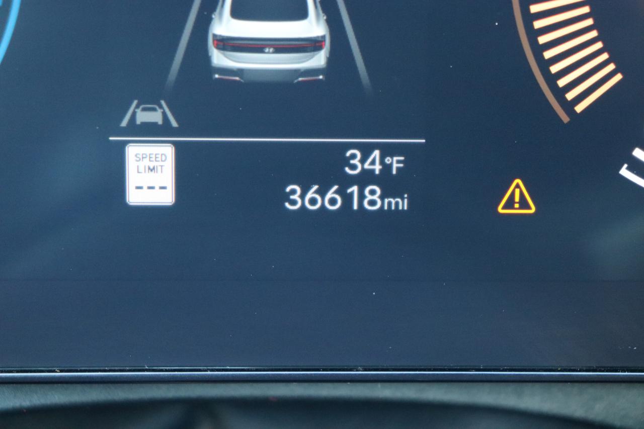 Hyundai Sonata SEL 2.5L FWD 2024