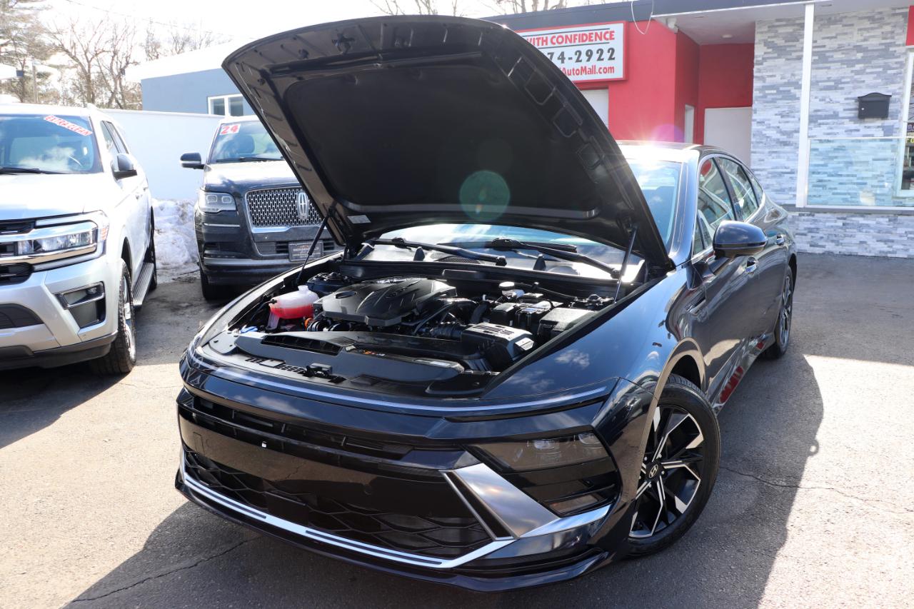 Hyundai Sonata SEL 2.5L FWD 2024