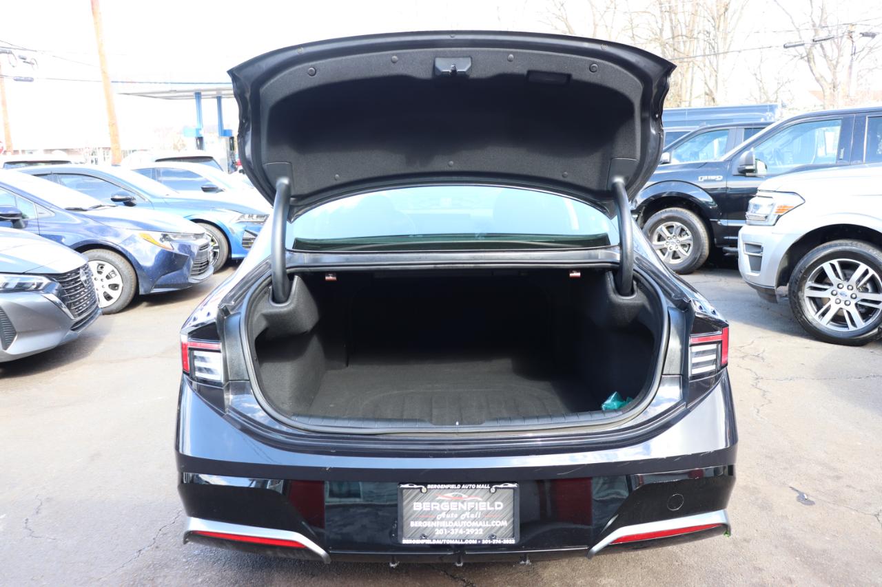 Hyundai Sonata SEL 2.5L FWD 2024