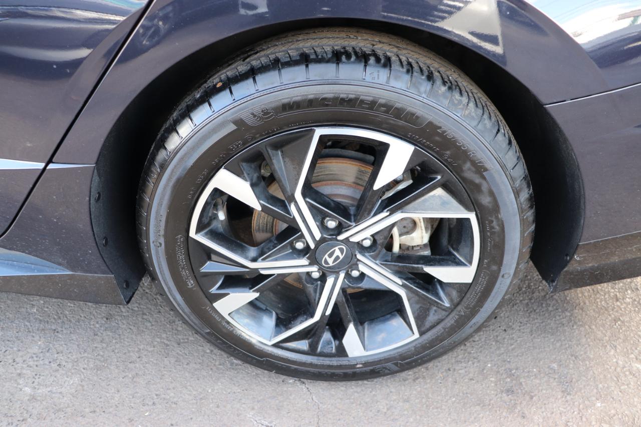 Hyundai Sonata SEL 2.5L FWD 2024