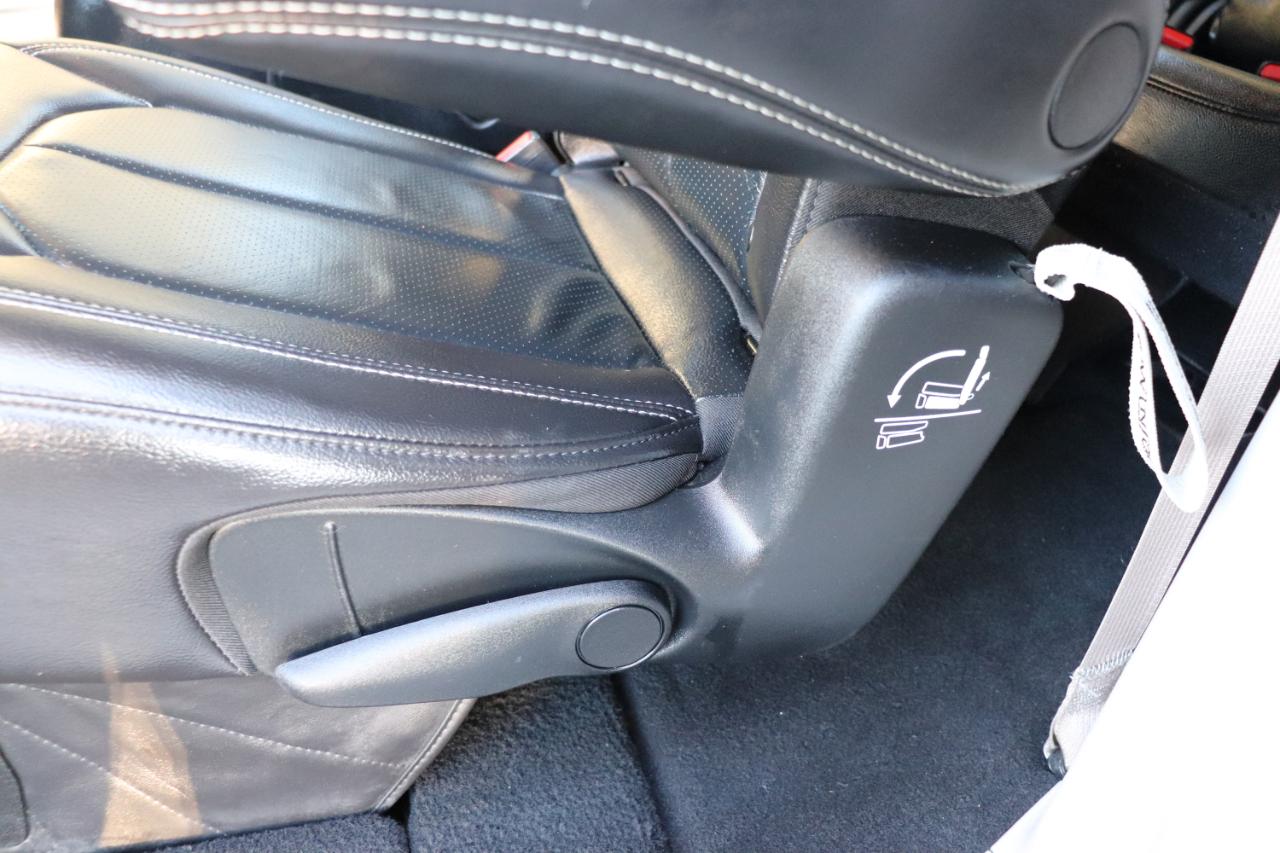 Chrysler Pacifica Touring L FWD 2022