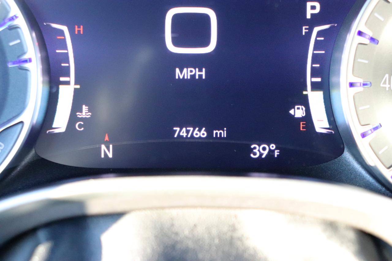 Chrysler Pacifica Touring L FWD 2022