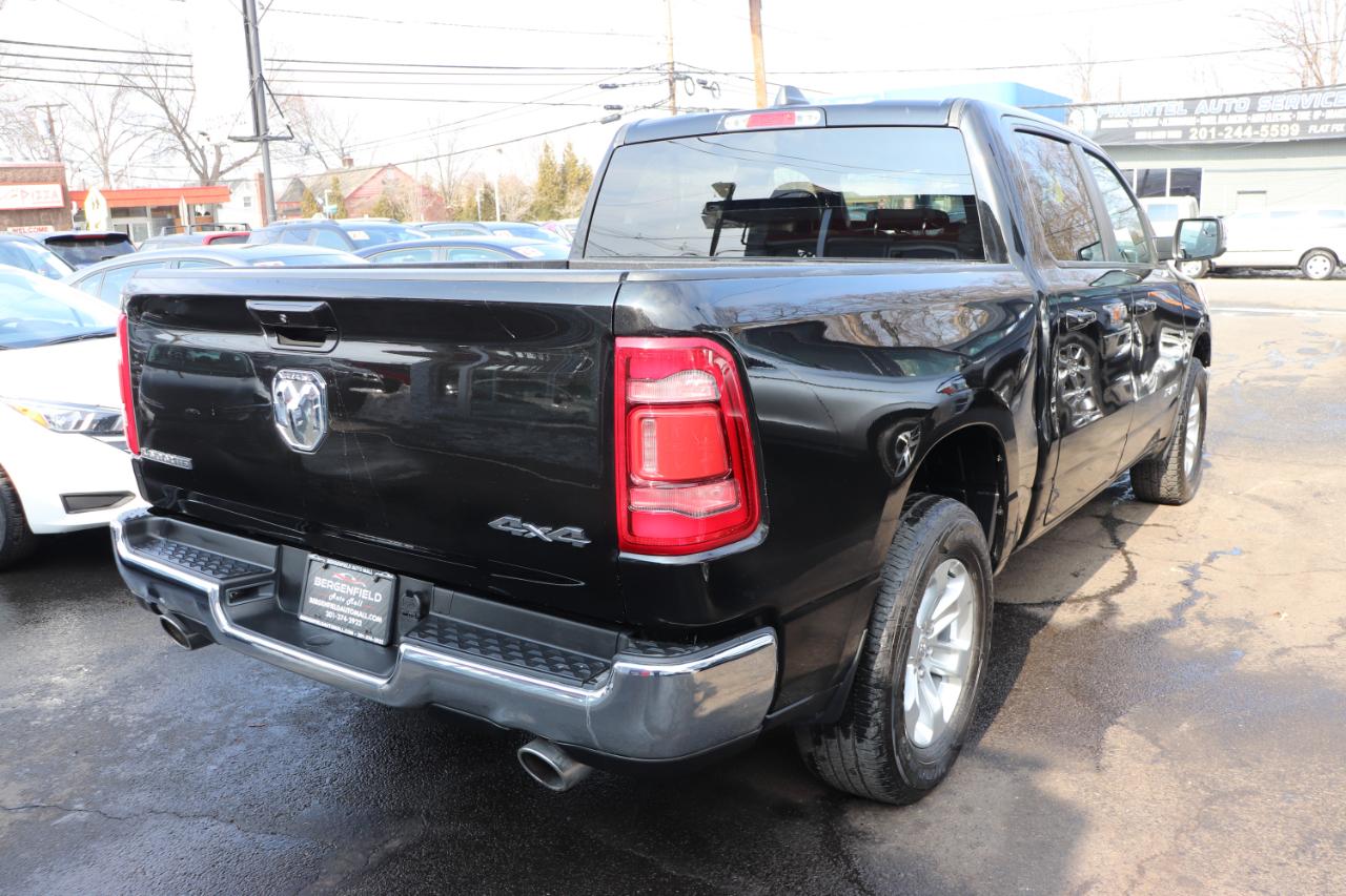 RAM 1500 Laramie 4x4 Crew Cab 5'7" Box 2024