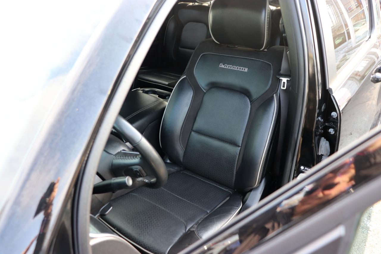 RAM 1500 Laramie 4x4 Crew Cab 5'7" Box 2024