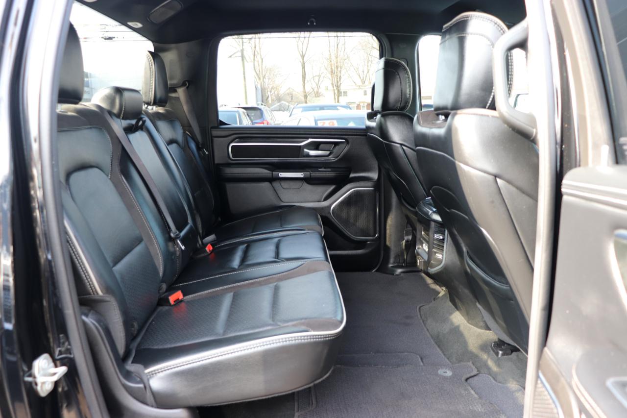 RAM 1500 Laramie 4x4 Crew Cab 5'7" Box 2024