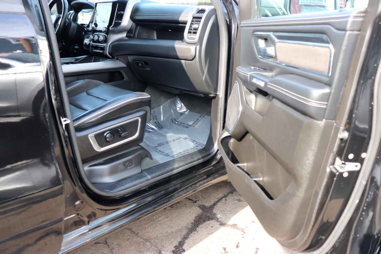 RAM 1500 Laramie 4x4 Crew Cab 5'7" Box 2024