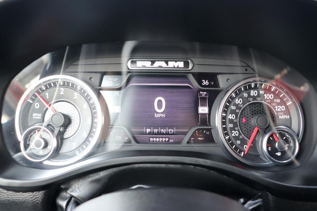 RAM 1500 Laramie 4x4 Crew Cab 5'7" Box 2024