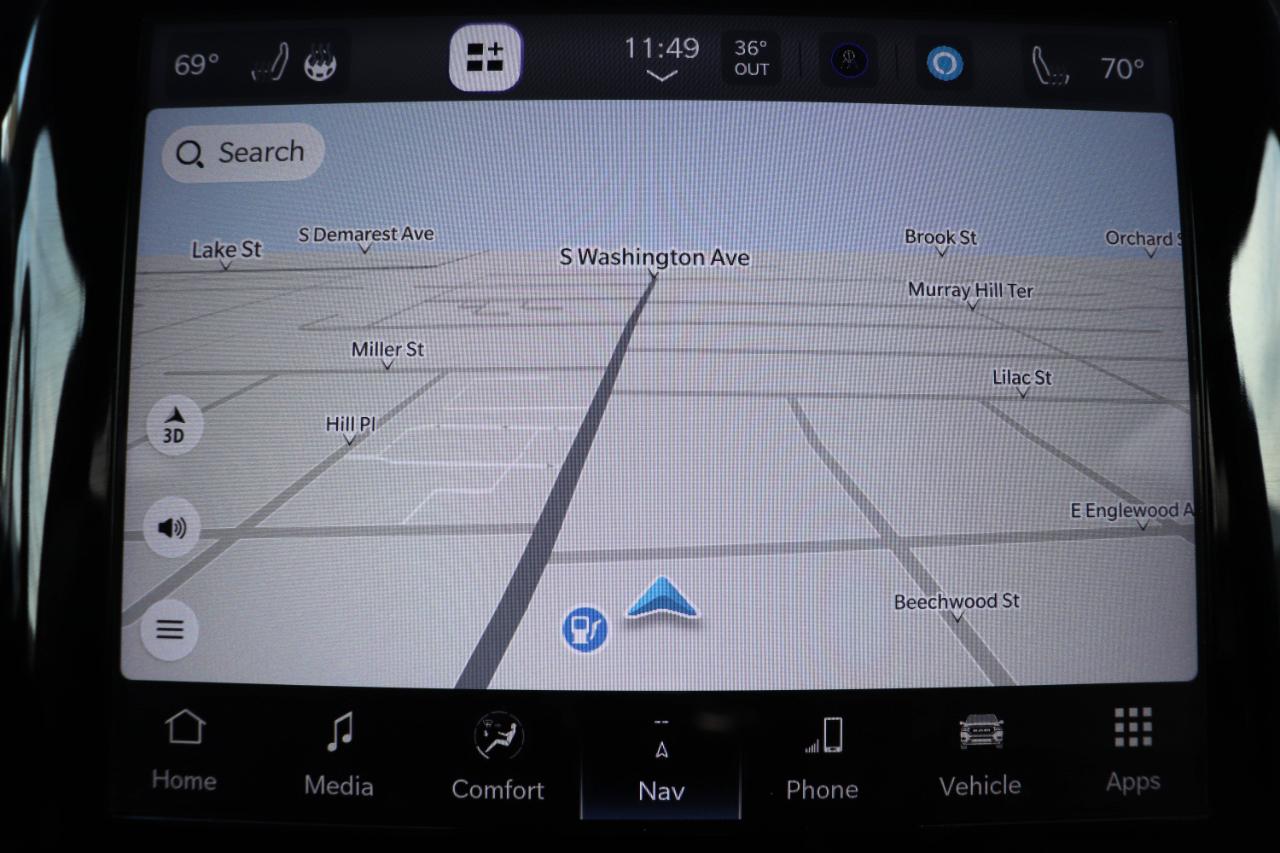 RAM 1500 Laramie 4x4 Crew Cab 5'7" Box 2024