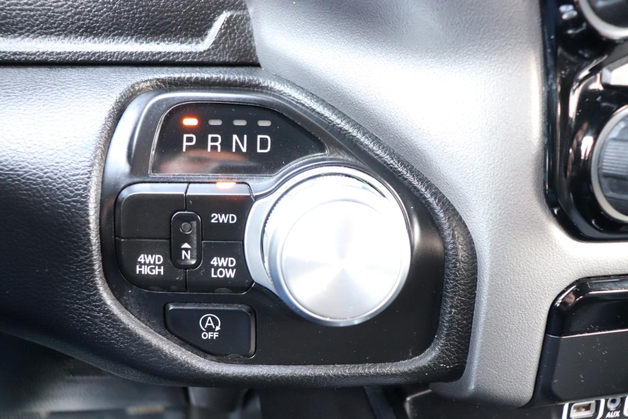 RAM 1500 Laramie 4x4 Crew Cab 5'7" Box 2024