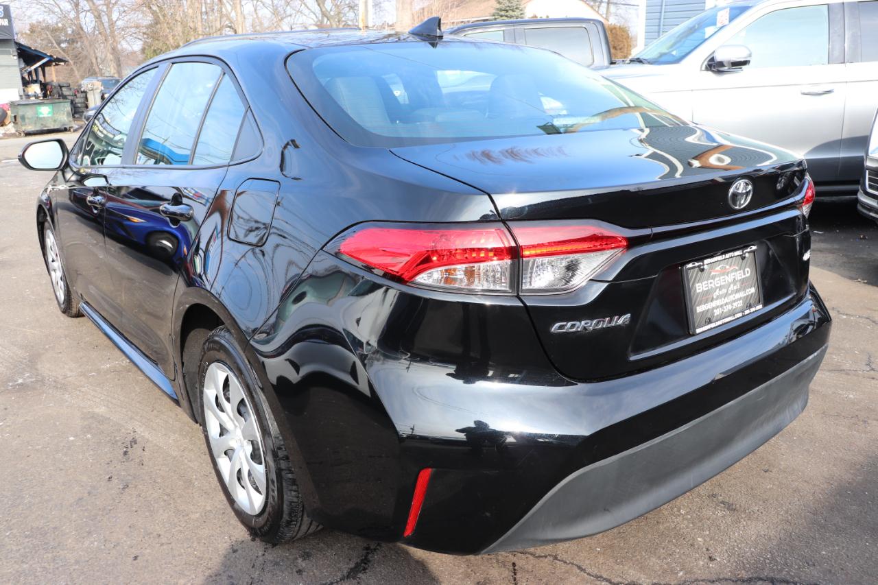 Toyota Corolla LE CVT (Natl) 2025