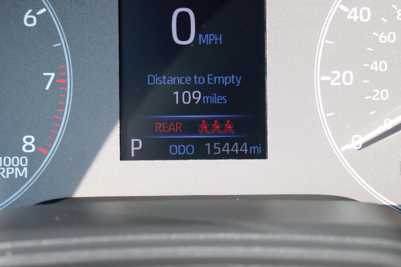 Toyota Corolla LE CVT (Natl) 2025