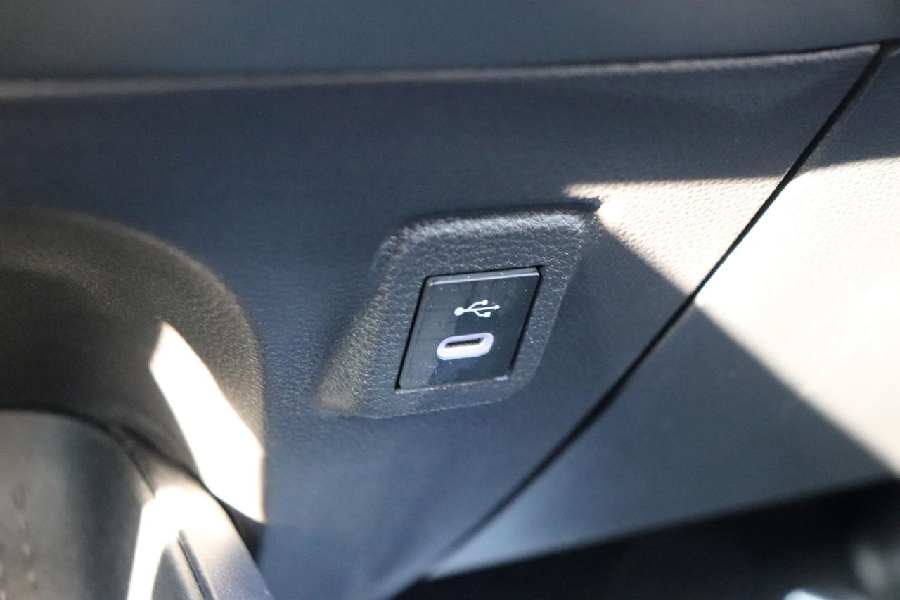 Toyota Corolla LE CVT (Natl) 2025