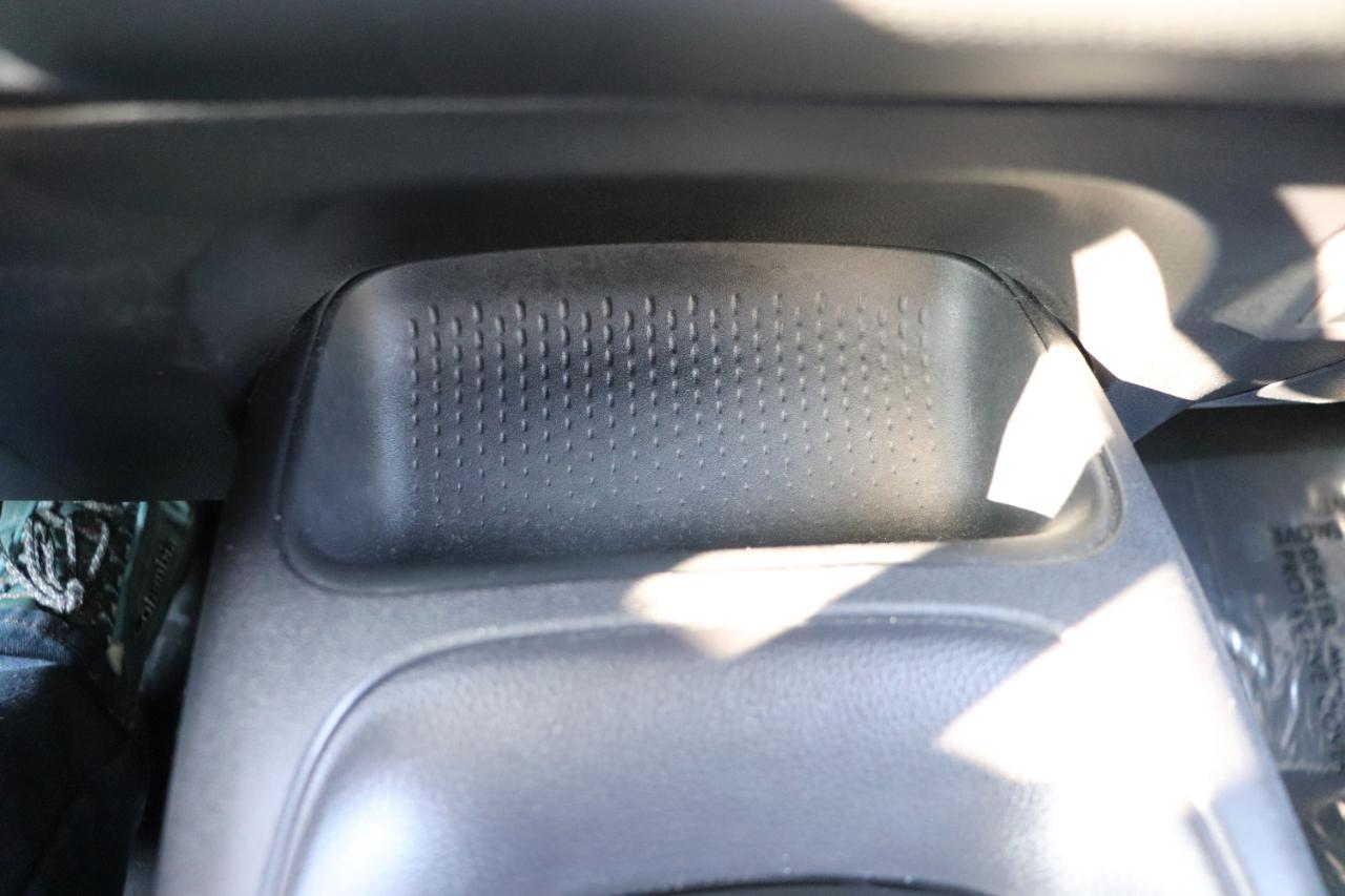 Toyota Corolla LE CVT (Natl) 2025