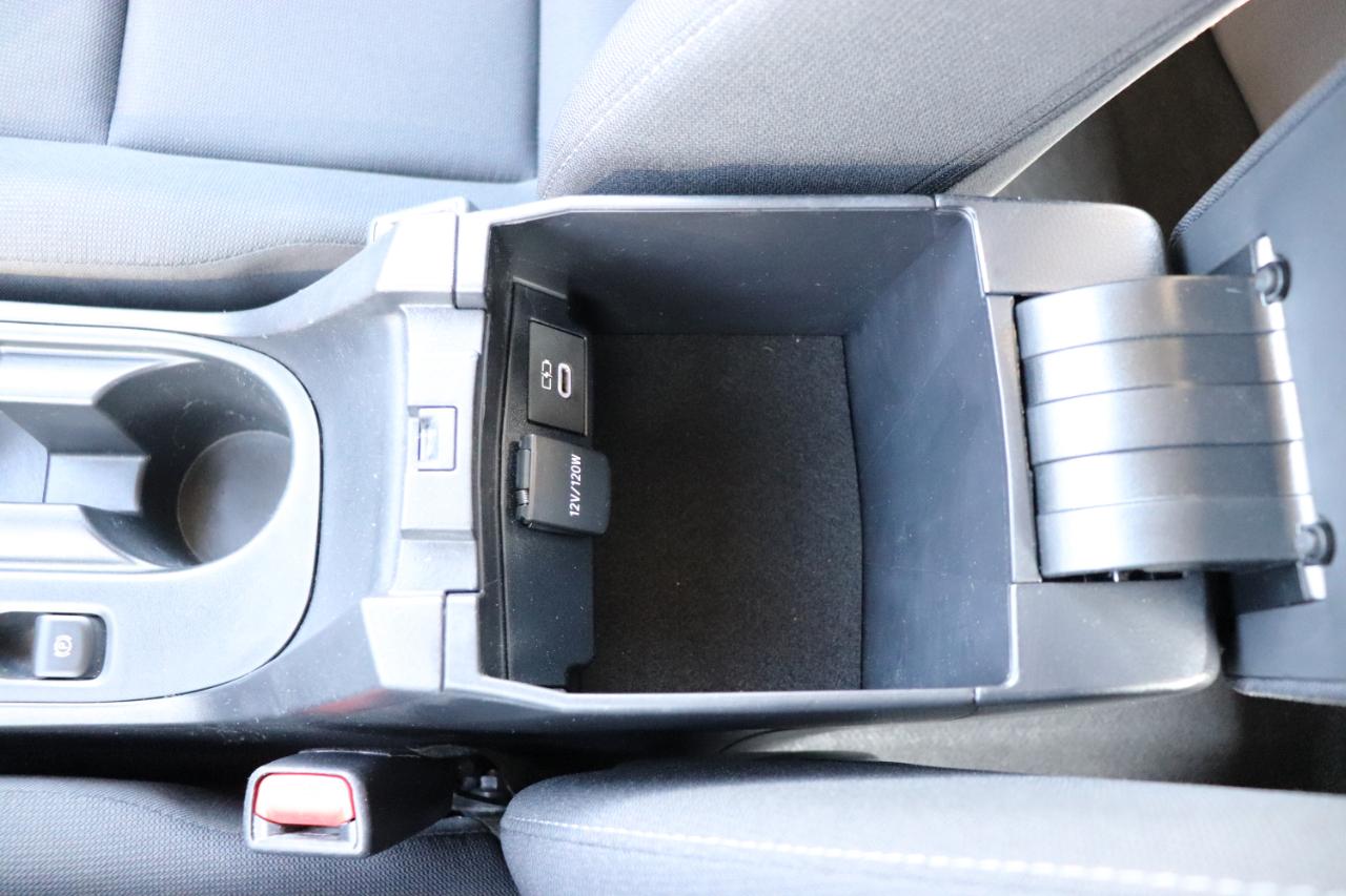 Toyota Corolla LE CVT (Natl) 2025