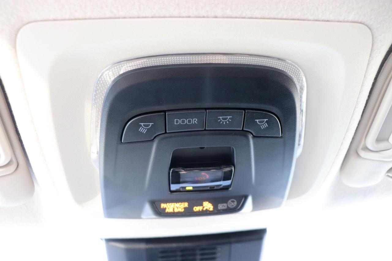 Toyota Corolla LE CVT (Natl) 2025