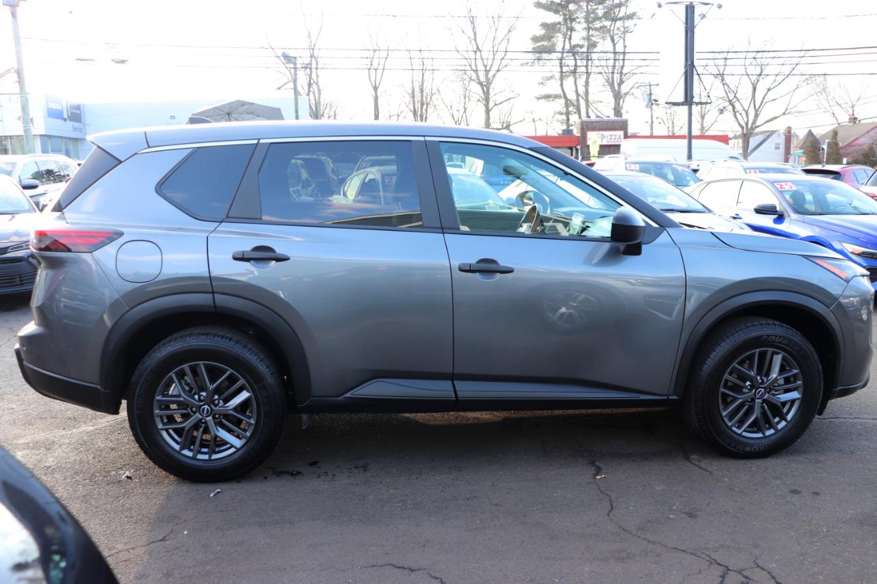 Nissan Rogue FWD S 2024