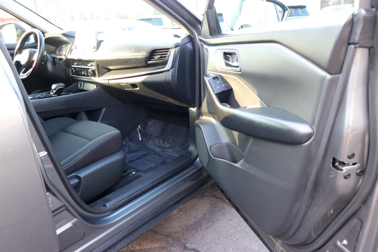 Nissan Rogue FWD S 2024