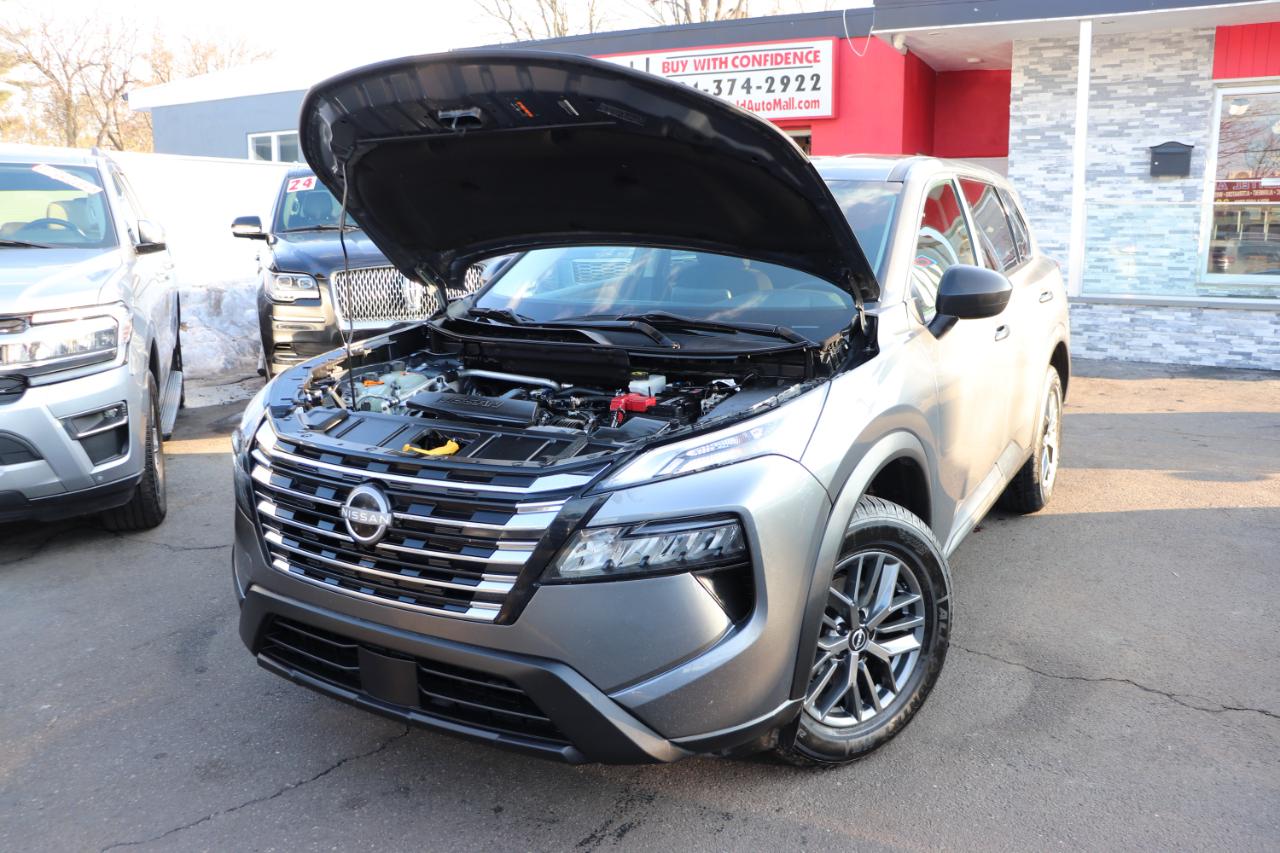 Nissan Rogue FWD S 2024