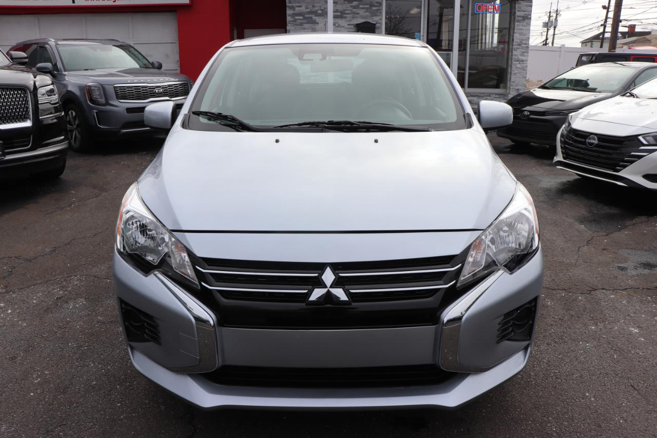 Mitsubishi Mirage ES CVT 2024