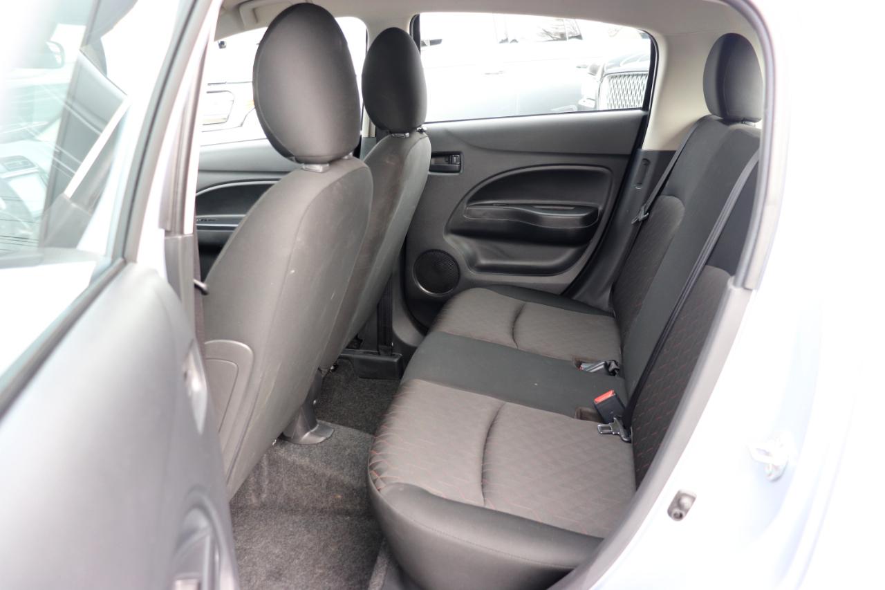 Mitsubishi Mirage ES CVT 2024