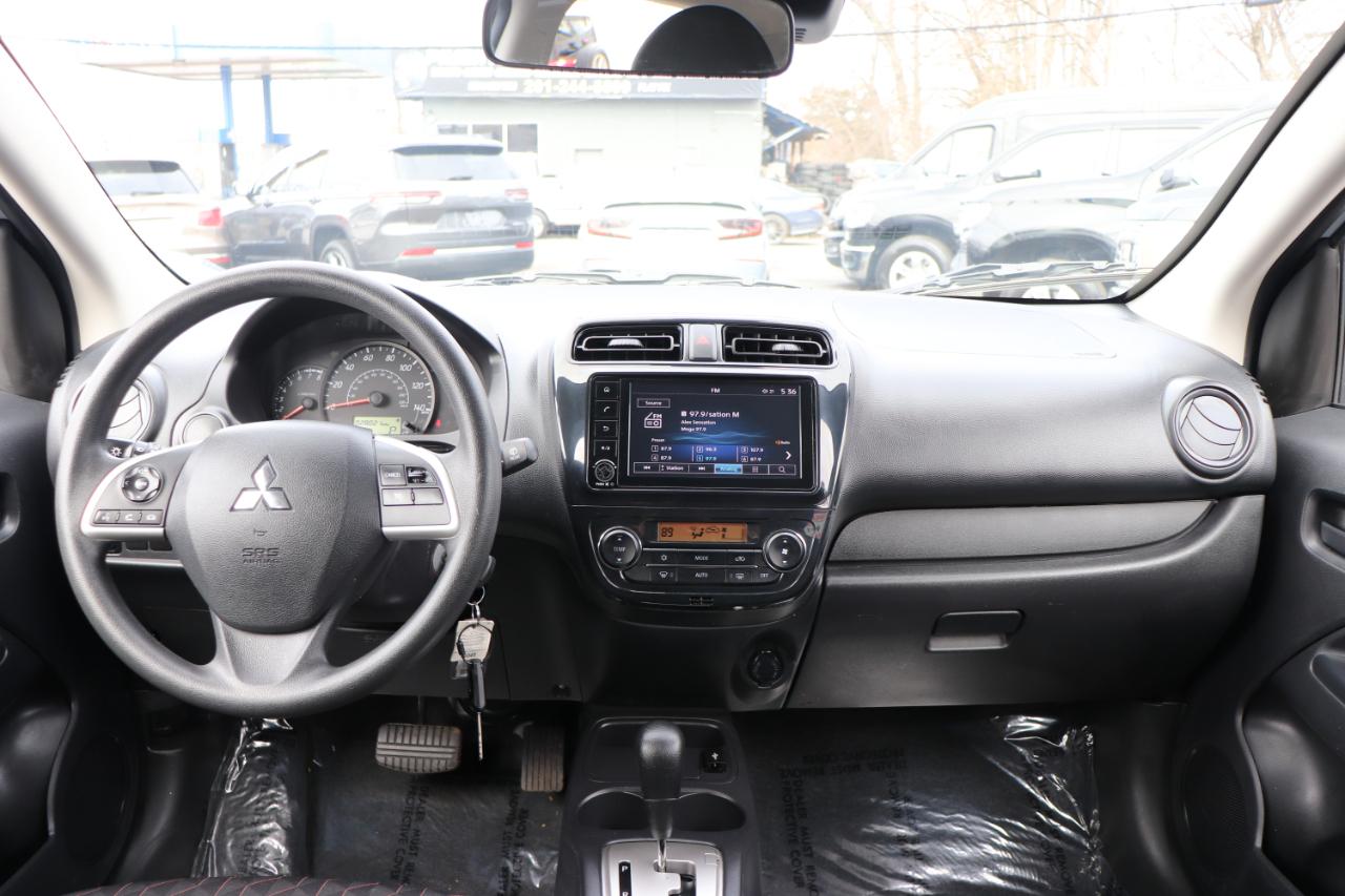 Mitsubishi Mirage ES CVT 2024