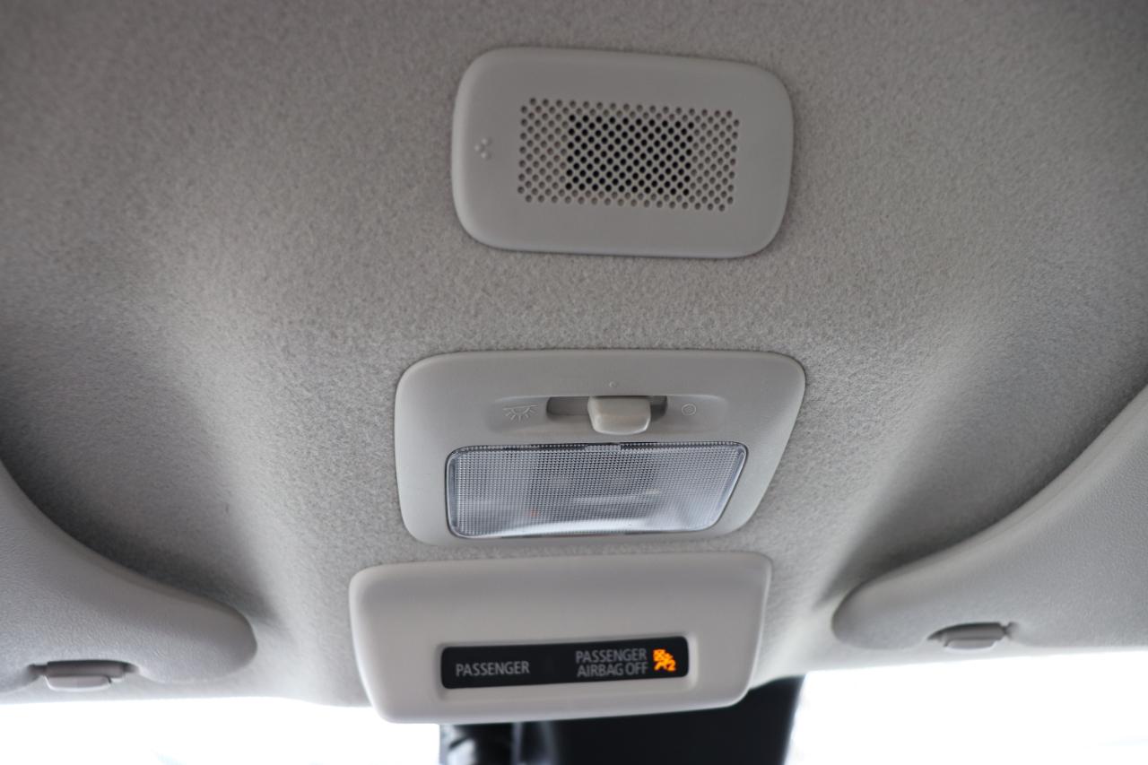 Mitsubishi Mirage ES CVT 2024