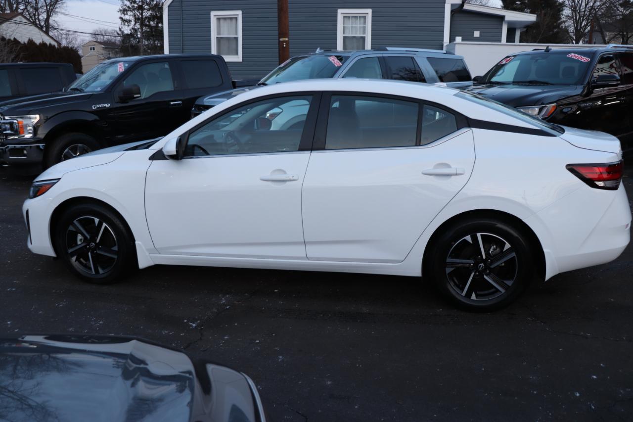 Nissan Sentra SV CVT 2025