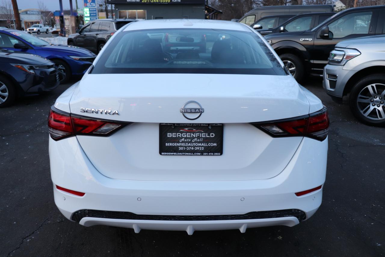 Nissan Sentra SV CVT 2025