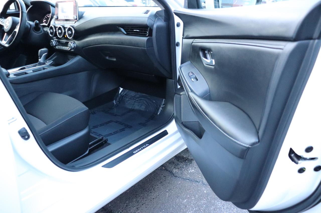 Nissan Sentra SV CVT 2025