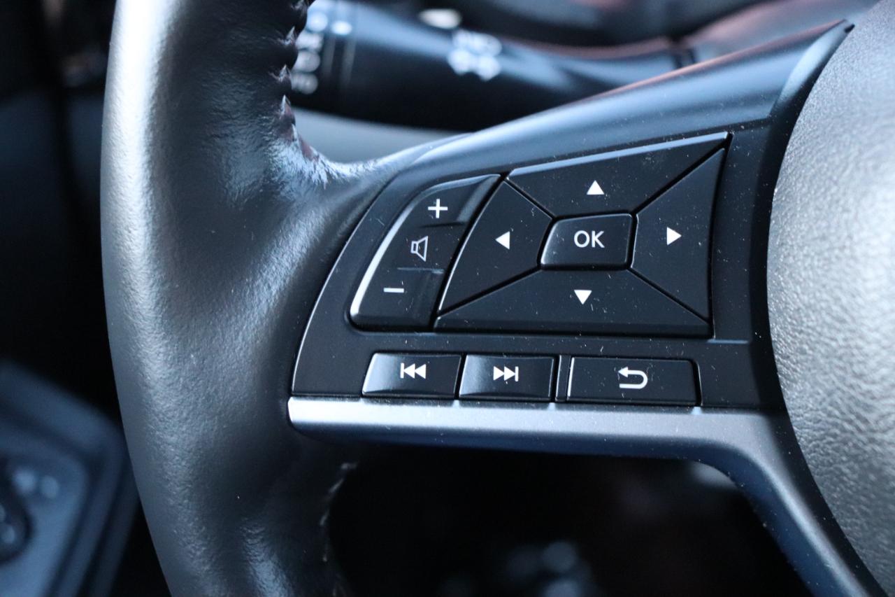 Nissan Sentra SV CVT 2025