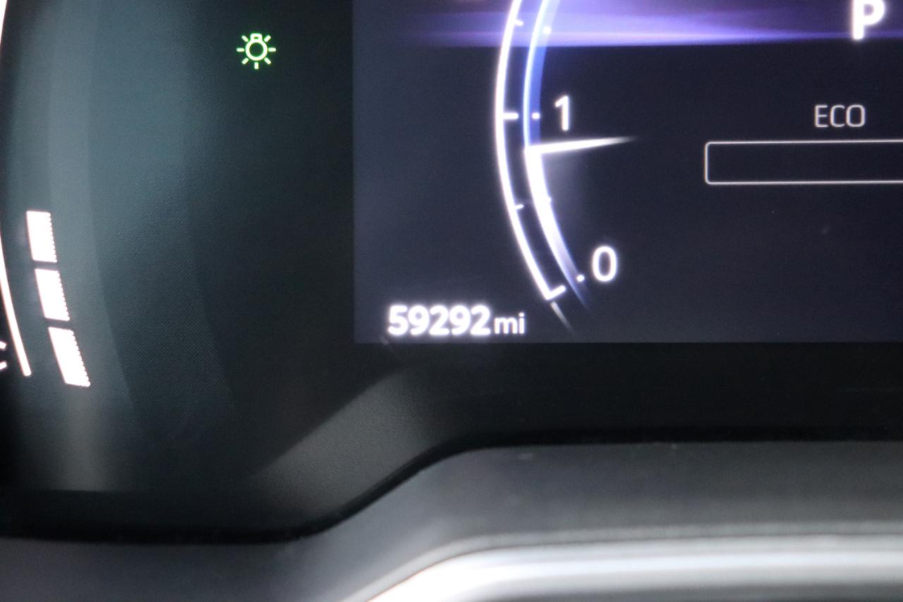 Toyota Corolla Cross XLE 2WD (Natl) 2023