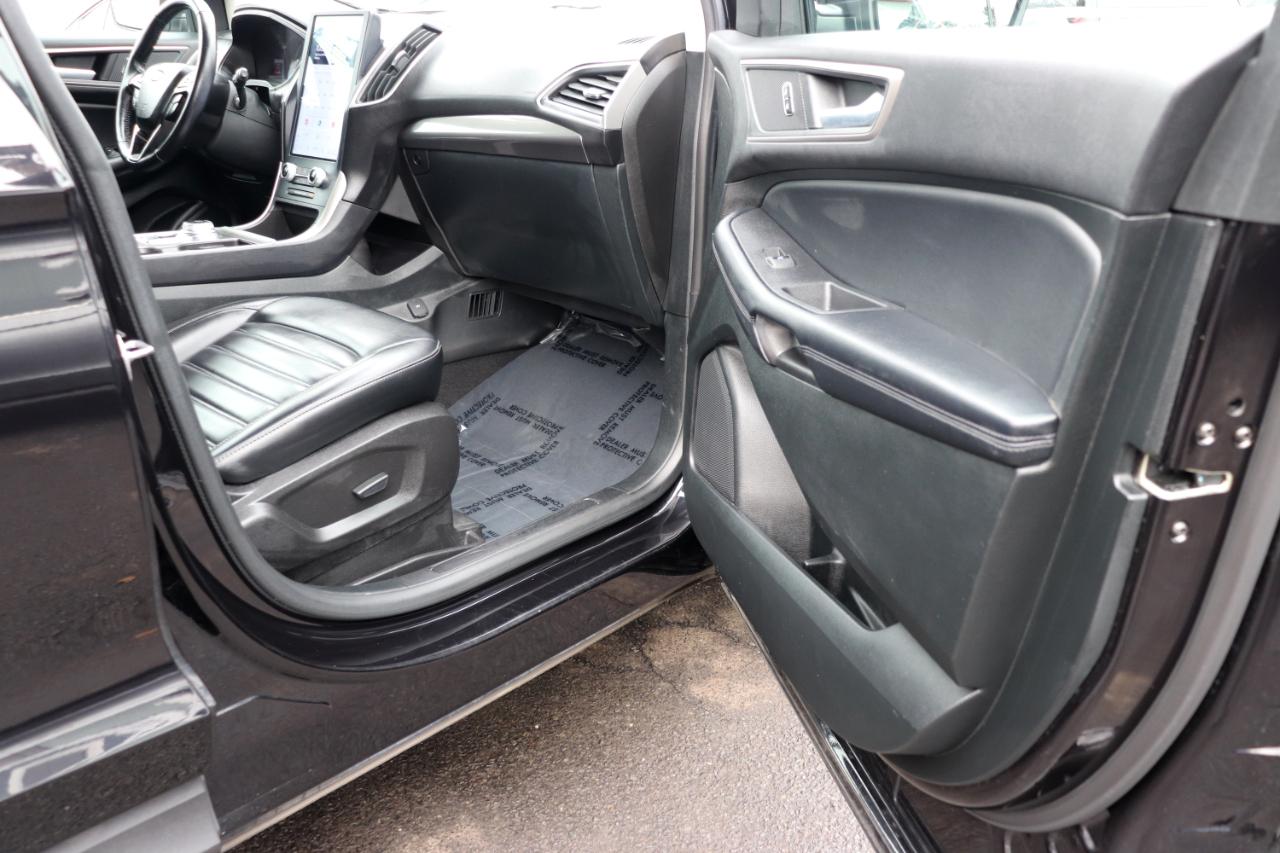 Ford Edge SEL AWD 2023