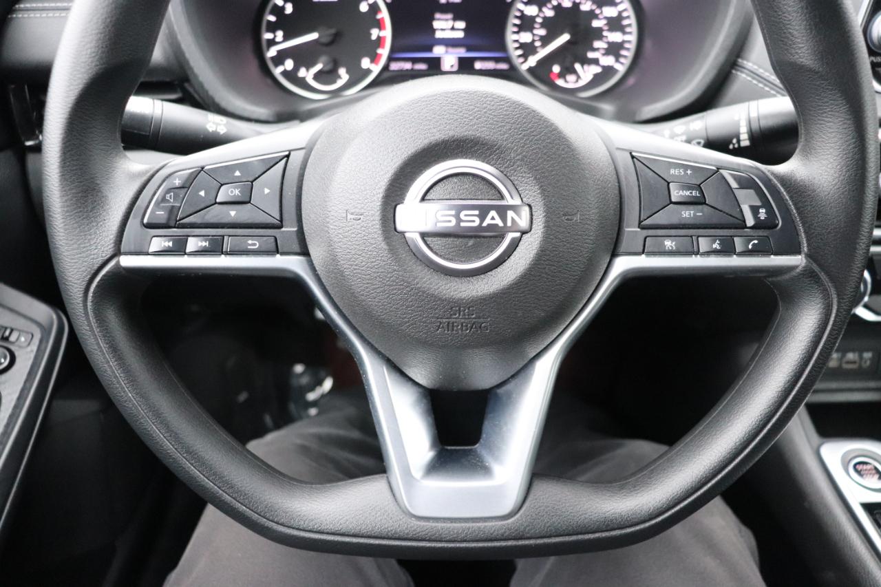 Nissan Sentra SV CVT 2025