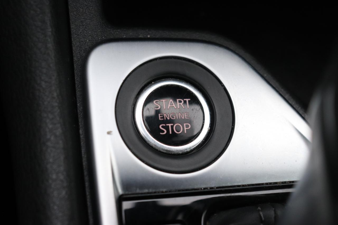 Nissan Sentra SV CVT 2025