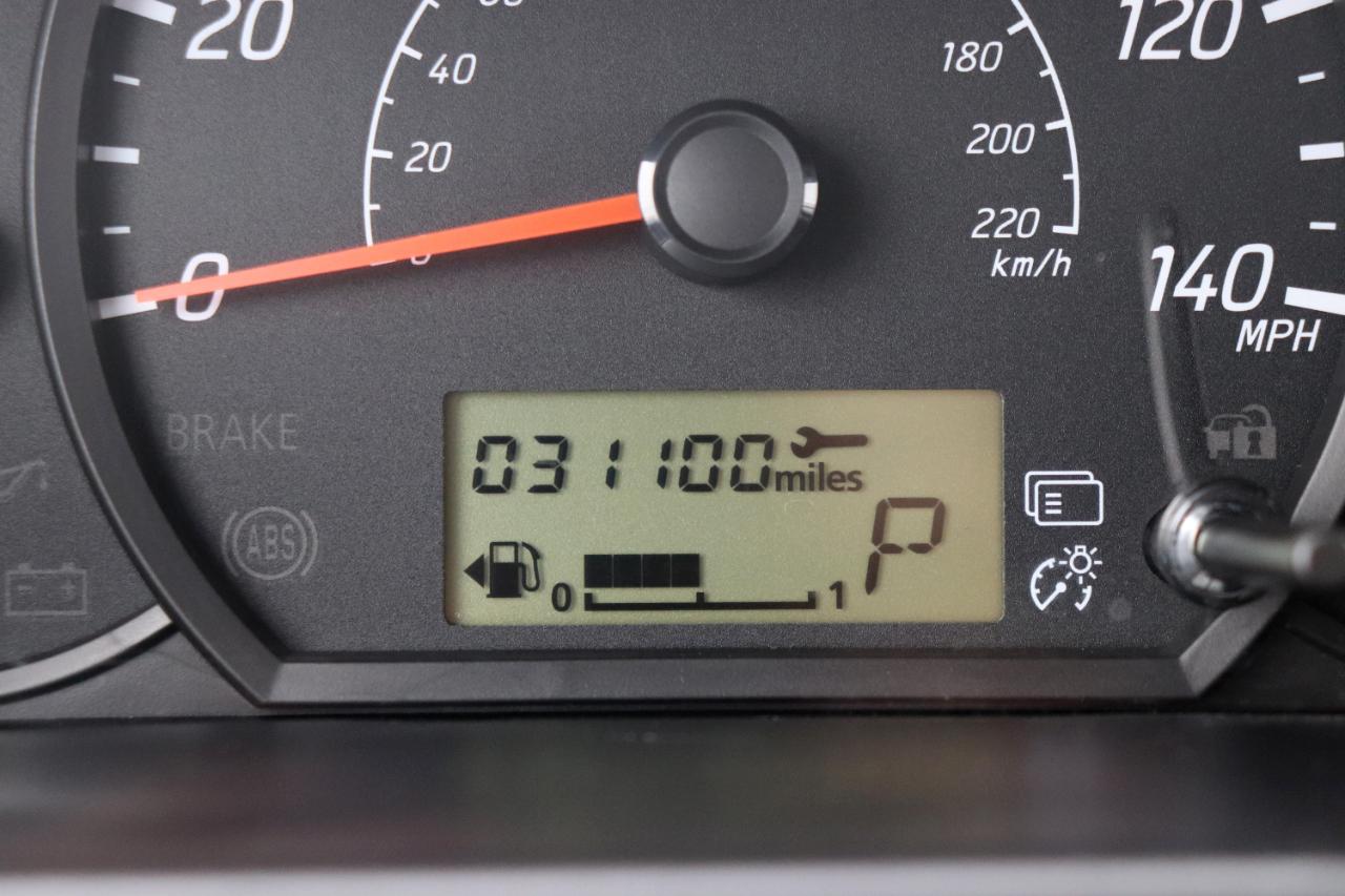 Mitsubishi Mirage ES CVT 2024