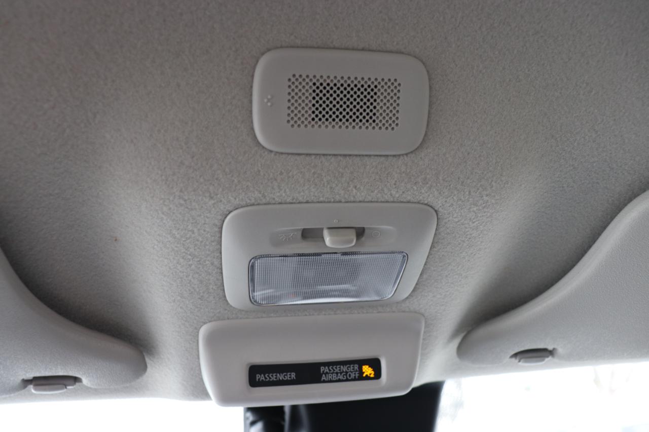 Mitsubishi Mirage ES CVT 2024