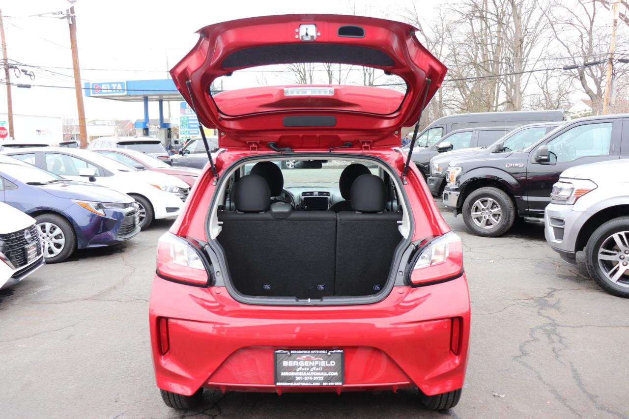 Mitsubishi Mirage ES CVT 2024